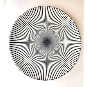 Royal Norfolk Black and White Dinner Plate